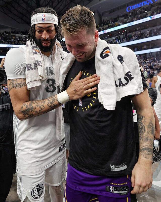 灰熊把贝恩送去魔术的交易达成后,最苦恼的是那些“局外人”?