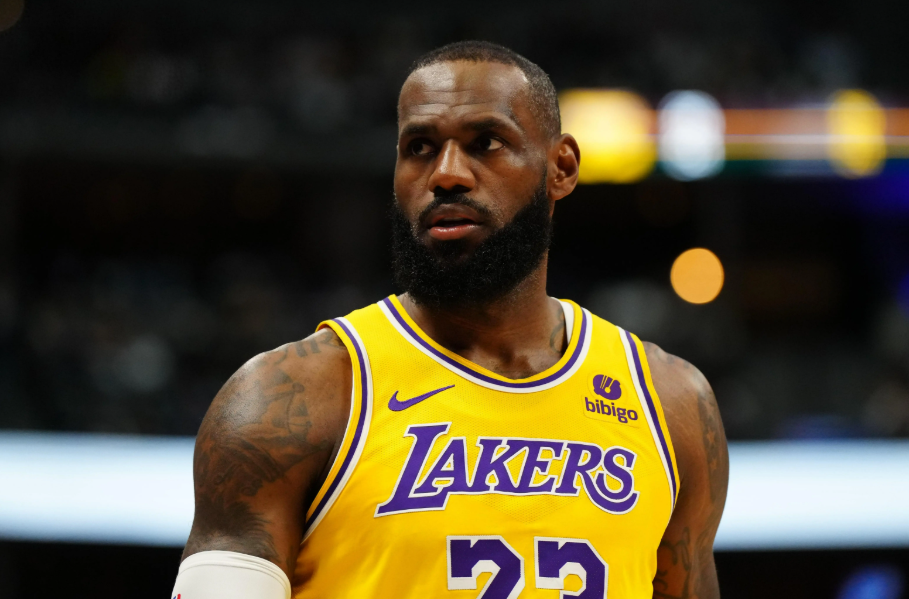 5.82亿历史第一！老詹22年生涯签了多少份合同？未来有望再创新高