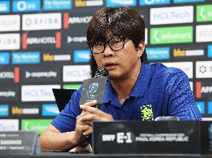 半岛体育全站-韩国女足主帅:遗憾与中国队战平,我们本可全取三分