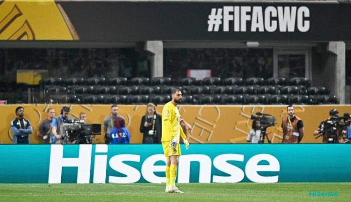 2-0！3-2！欧洲4豪门乱斗：断腿+染红！恩里克狂奔庆祝，太窒息