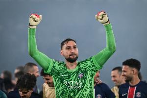 半岛体育 - 半岛体育官方网站 - Bandao AP-1500万欧分歧!记者:曼城想3500万欧报价多纳鲁马,巴黎要5000万