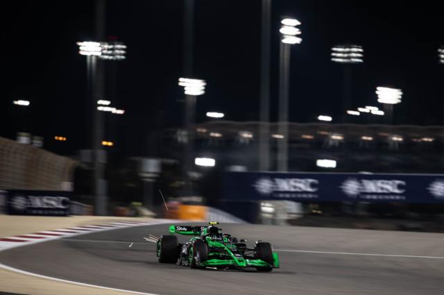 获车队总监称赞 周冠宇揭幕战第11给索伯注入希望