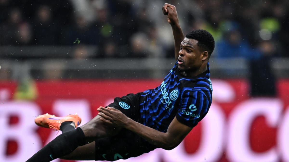 半岛体育入口-米体：邓弗里斯复出目标从3月提前到2月，两周后回球队训练