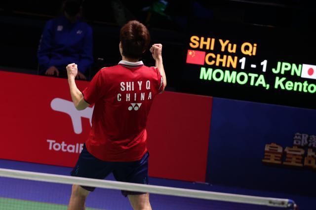 半岛体育-危难之间方显英雄本色 石宇奇扛起国羽男单大旗