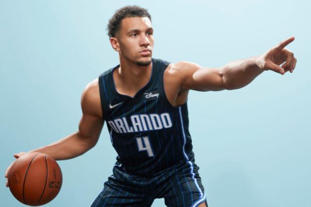 半岛体育-【观察】新赛季各队首发预测（下）热火组豪阵冲冠