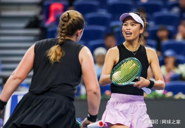 半岛体育全站-王美丽激战阿尼娃，卫冕冠军出局排名大跌，小白菜镜头上连画十字