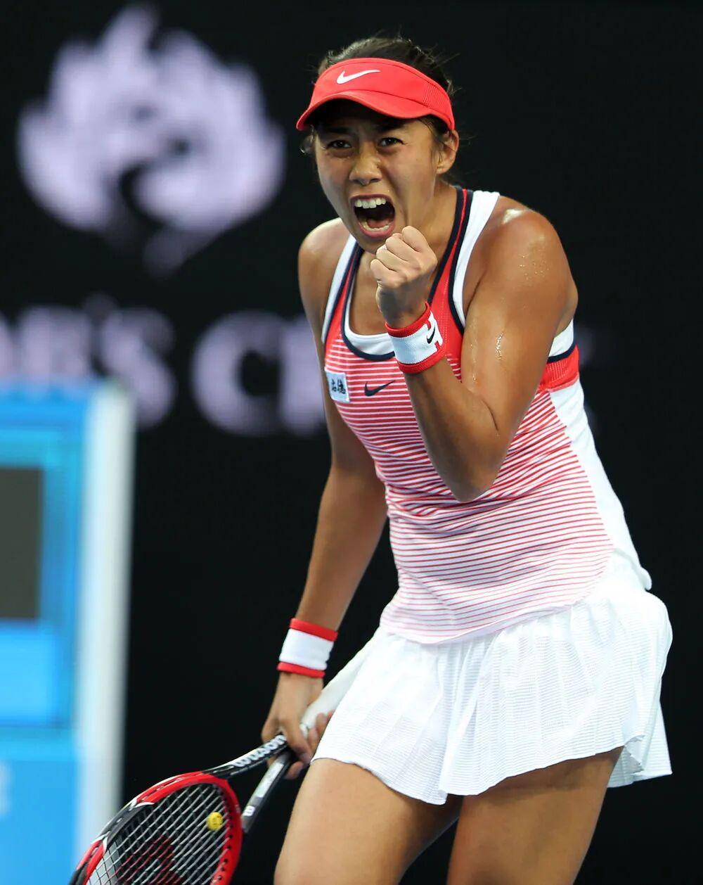 半岛体育-张帅/梅尔滕斯夺得澳网女双冠军：就像一场“起死回生”的英雄之战