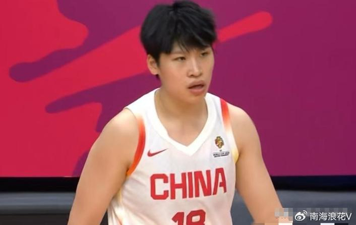 半岛体育入口-失望！女篮所有人都得分，唯她一分不得，球迷：世界杯正赛别带她了|陈明伶|中国女篮|宫鲁鸣|王思雨|李月汝_新浪体育_新浪新闻