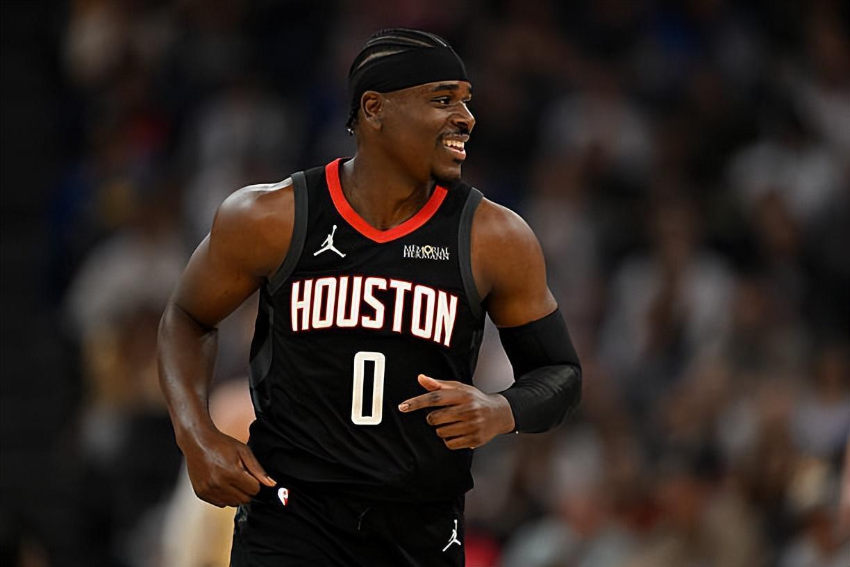 半岛体育全站-又一次打出了极高的正负值！火箭替补后场有时候还是很有作用的？