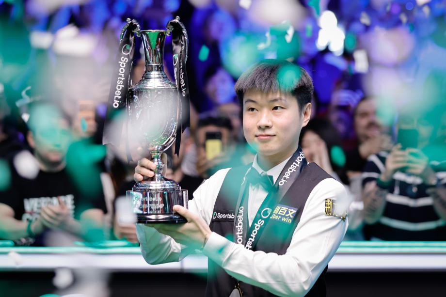 半岛体育全站-赵心童巡回锦标赛夺冠 包揽球员系列赛三冠创历史